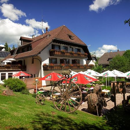 Hotel Cortina Hoechenschwand Exterior photo
